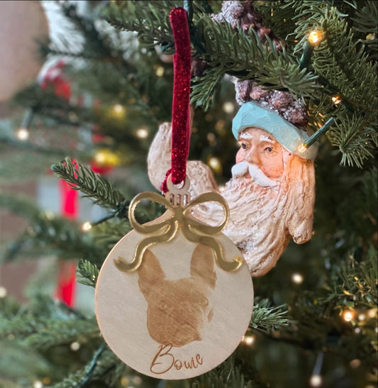 Pet portrait ornaments